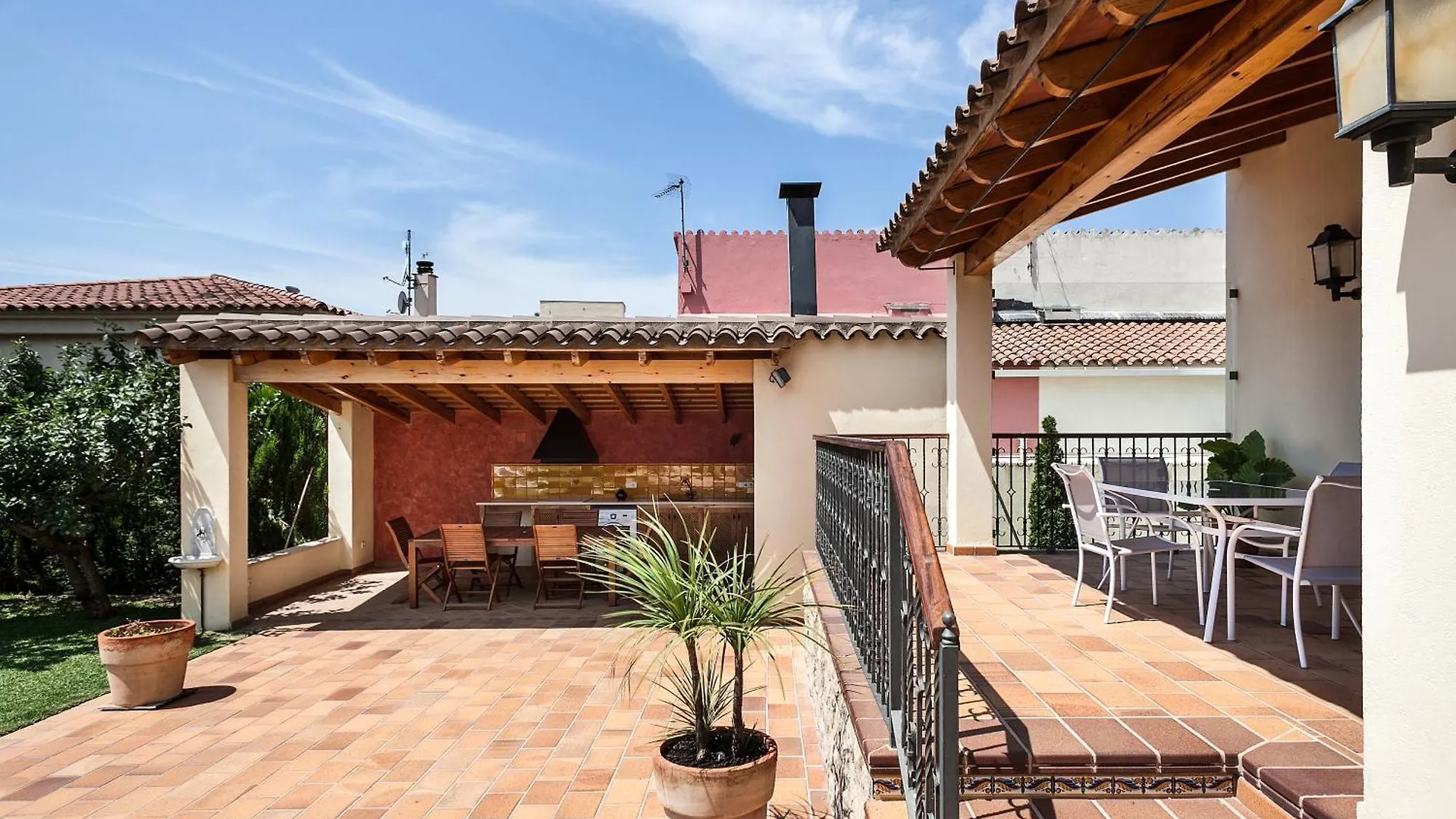 Harmony House Villa Roses Spain